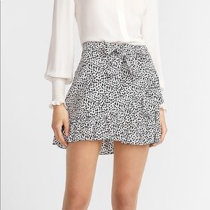 High Waisted Dot Print Ruffle Mini Skirt Size 8